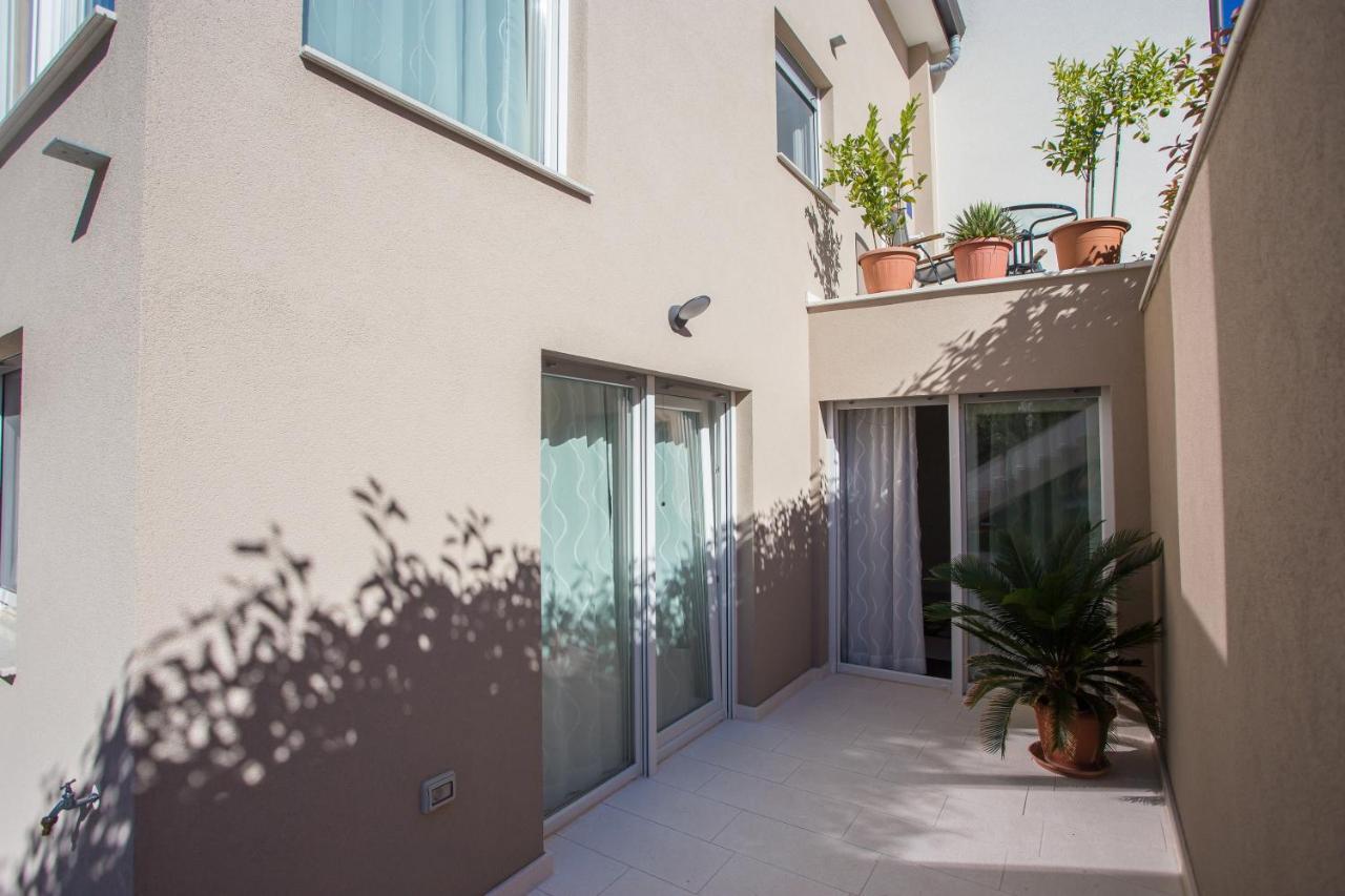 Zagar Apartment Porec Esterno foto