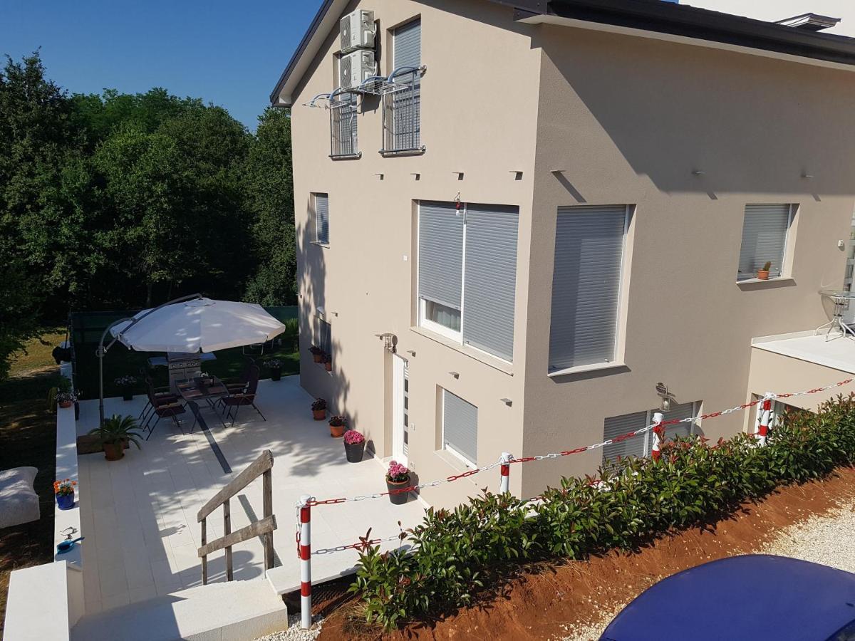 Zagar Apartment Porec Esterno foto