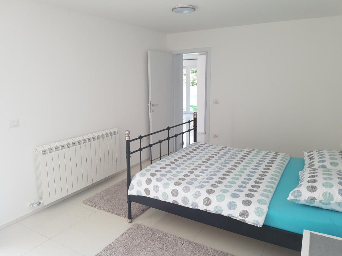 Zagar Apartment Porec Esterno foto