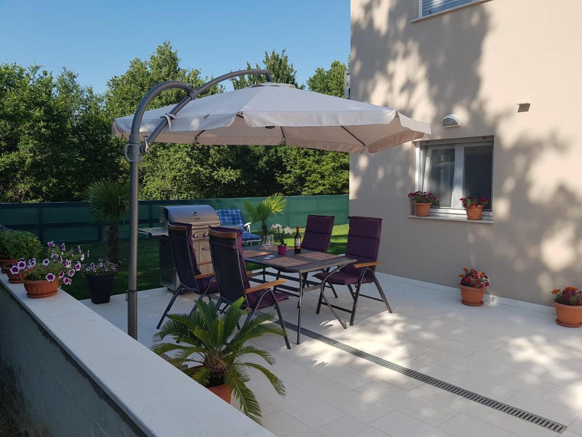 Zagar Apartment Porec Esterno foto