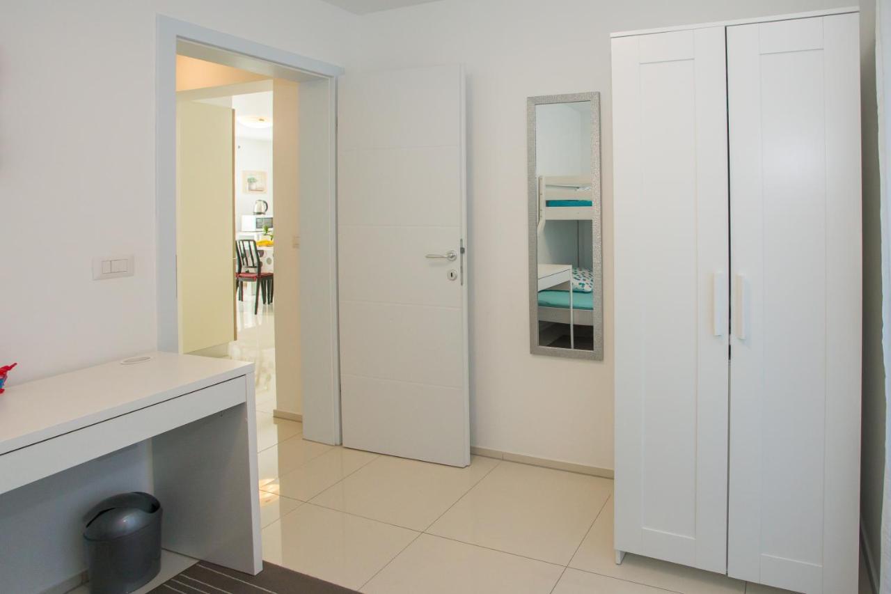 Zagar Apartment Porec Esterno foto