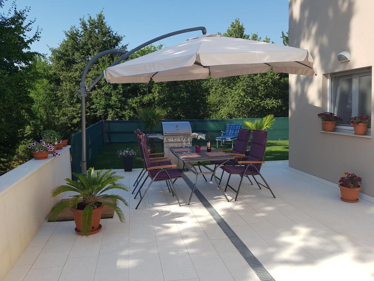 Zagar Apartment Porec Esterno foto