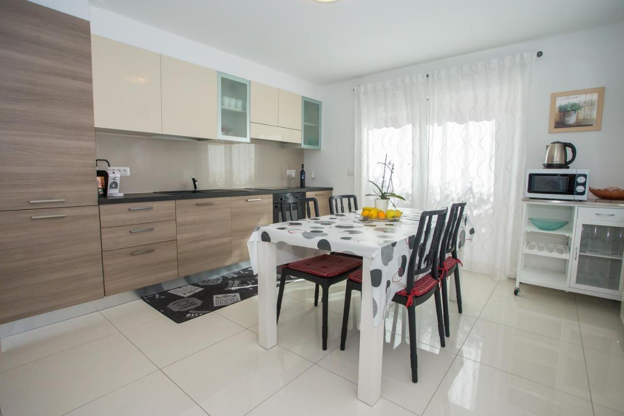 Zagar Apartment Porec Esterno foto