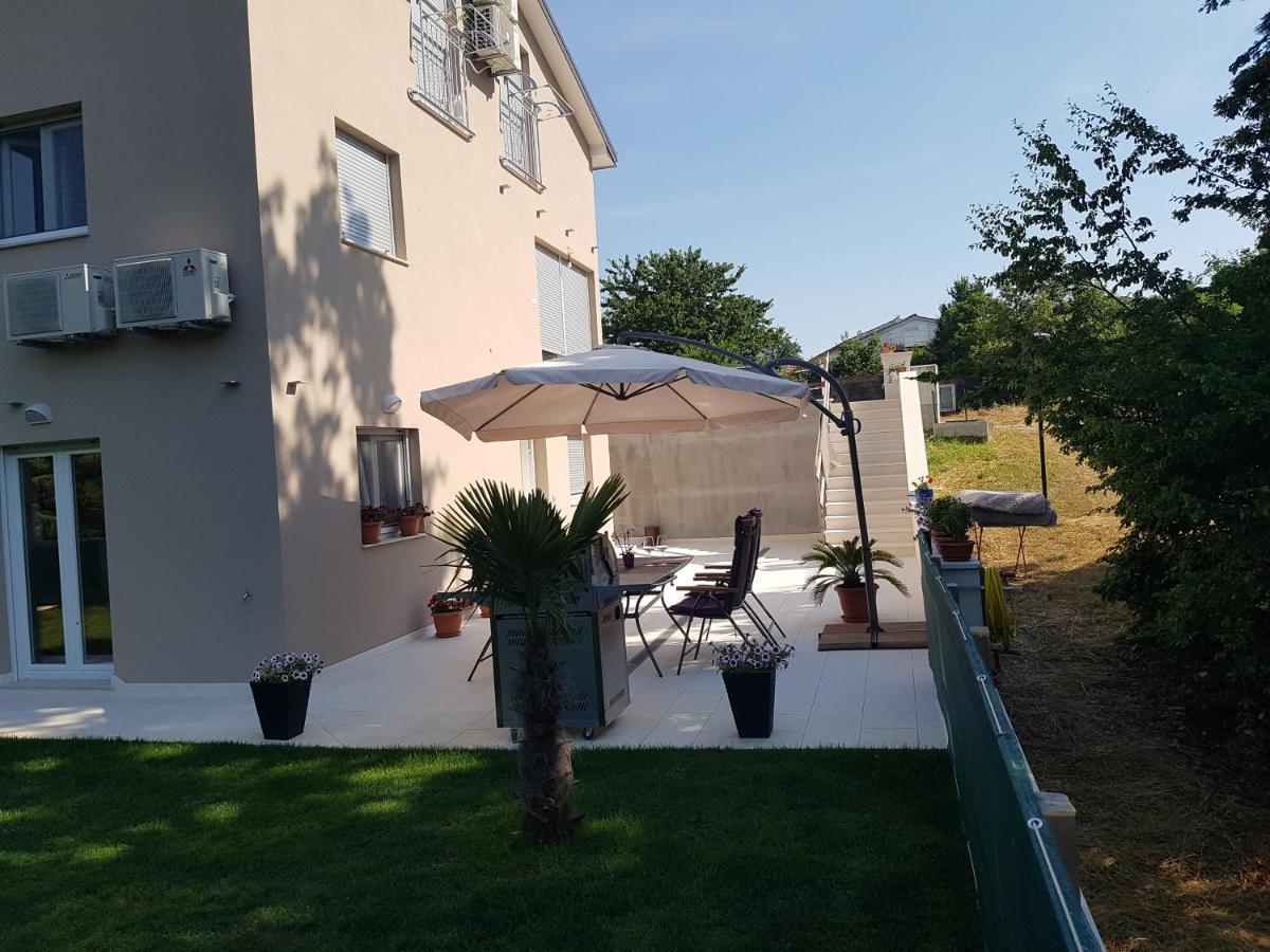 Zagar Apartment Porec Esterno foto