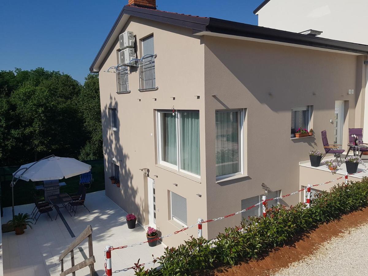 Zagar Apartment Porec Esterno foto