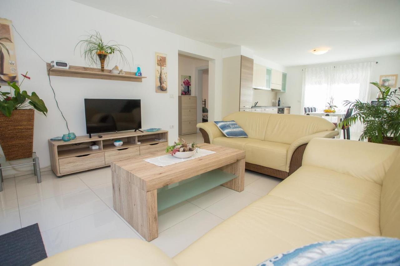 Zagar Apartment Porec Esterno foto