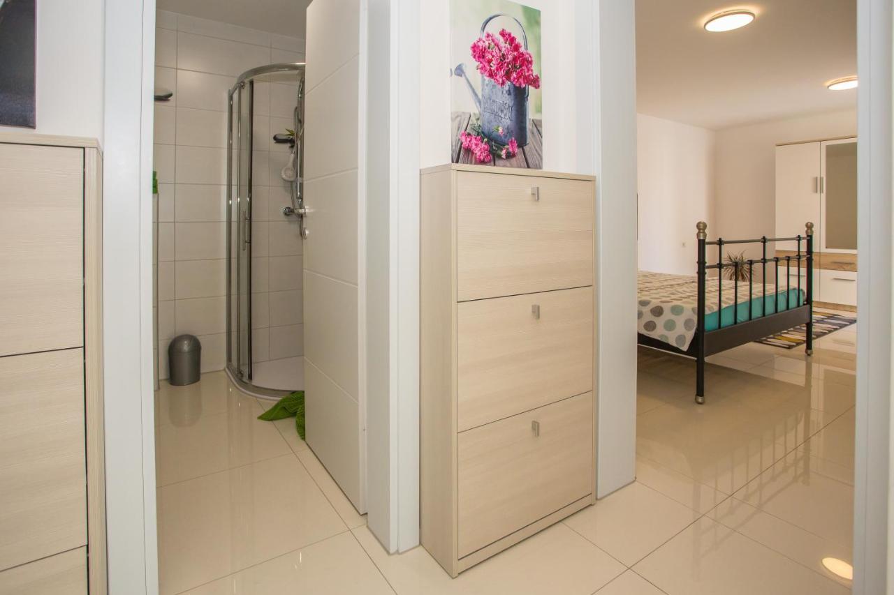 Zagar Apartment Porec Esterno foto