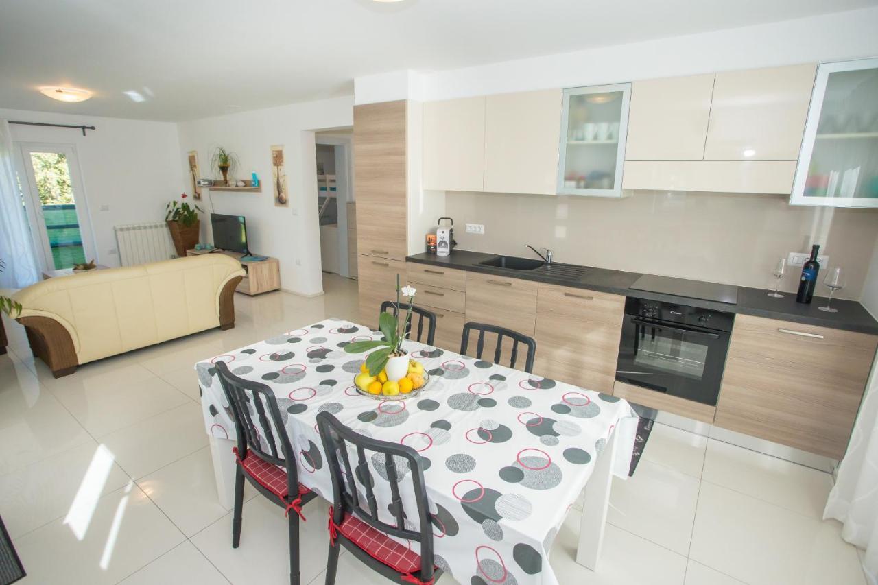 Zagar Apartment Porec Esterno foto